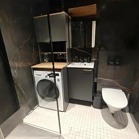 Pirkkanest
